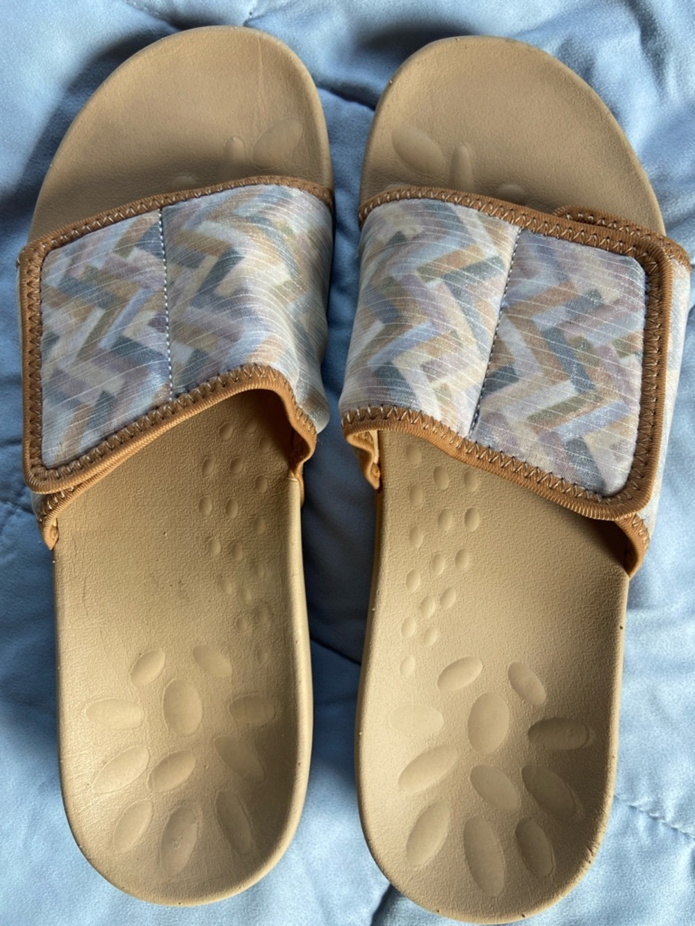 MEGNYA Tan Chevron Slide Sandals with Multicolor Accent Velcro Strap In Box
